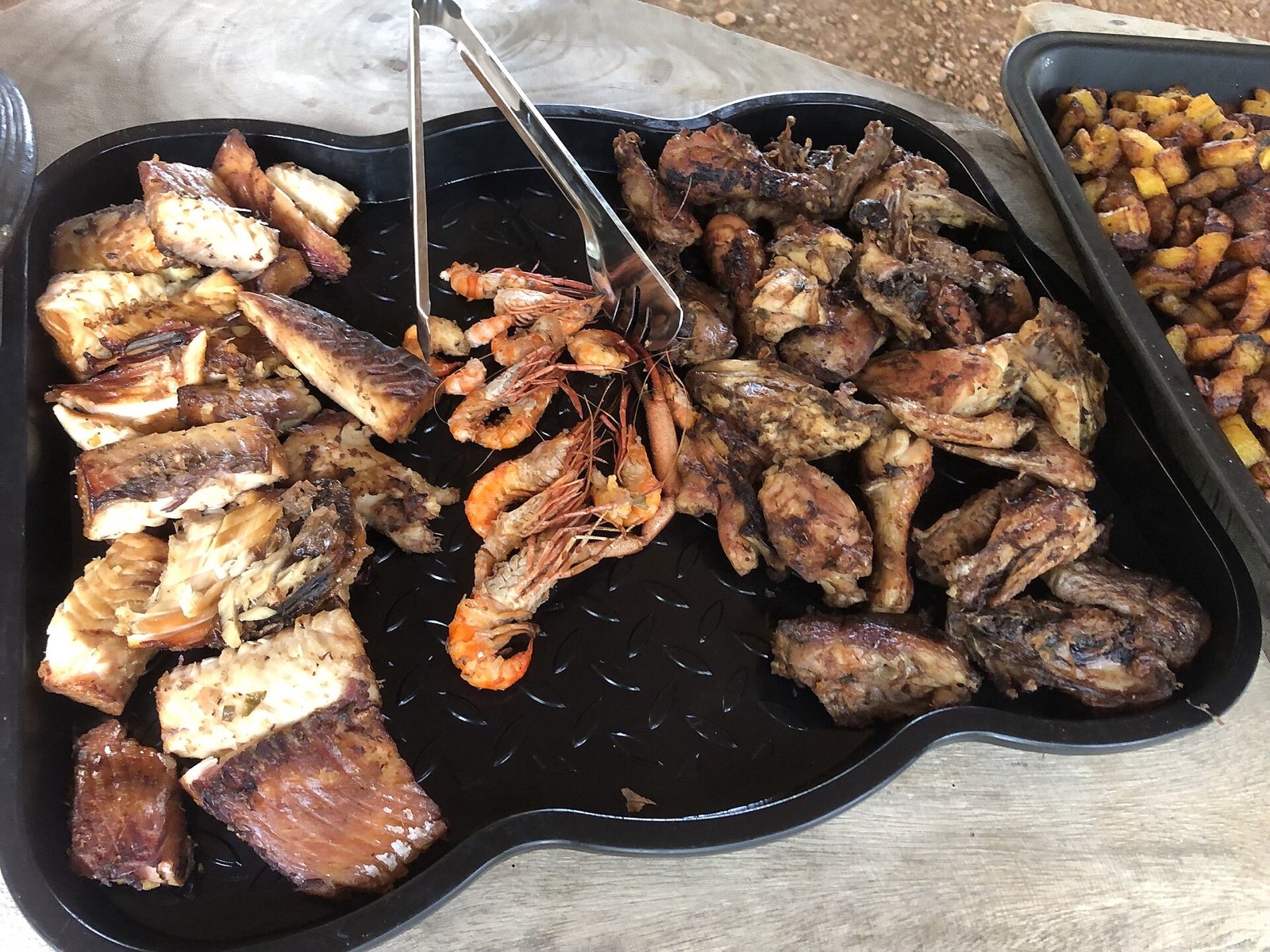 Poisson et poulet braisés